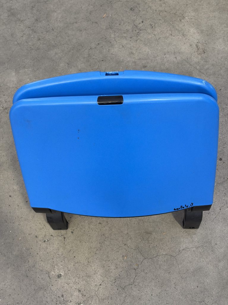 Produzione seggiolini da stadio